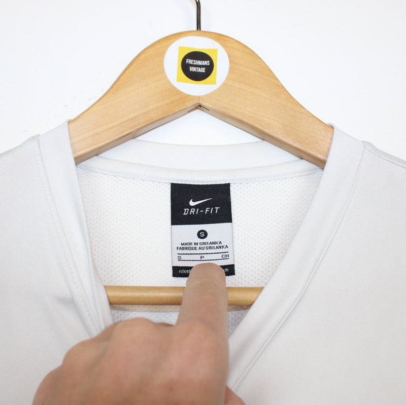 Vintage Nike T-Shirt Small