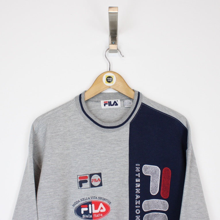 Vintage Fila Sweatshirt Medium