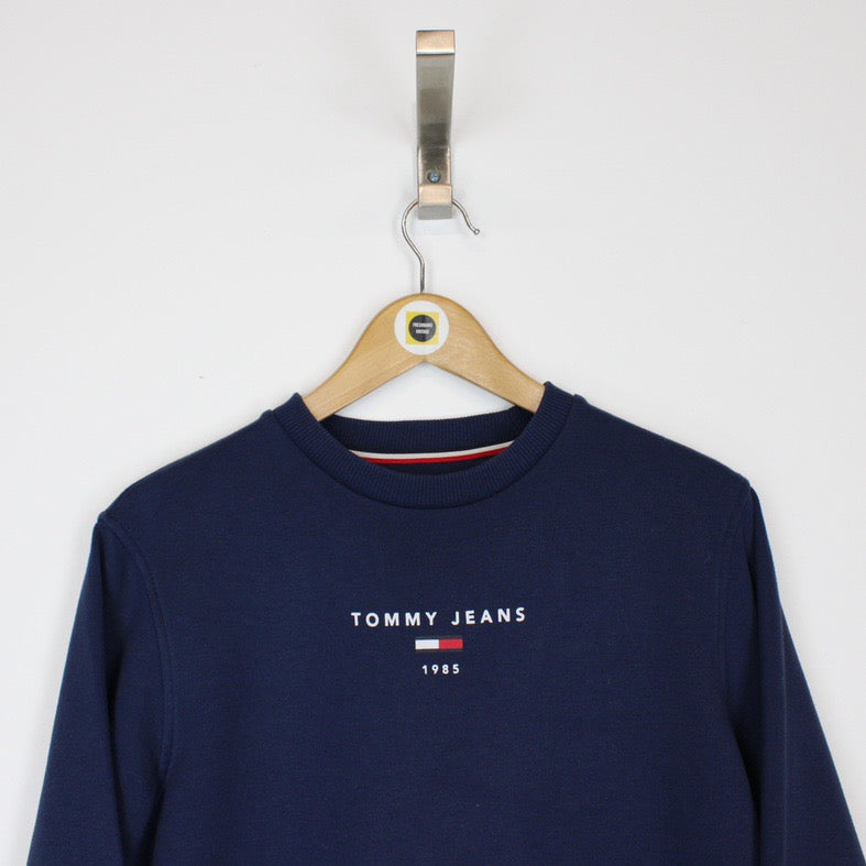 Vintage Tommy Hilfiger Sweatshirt Medium