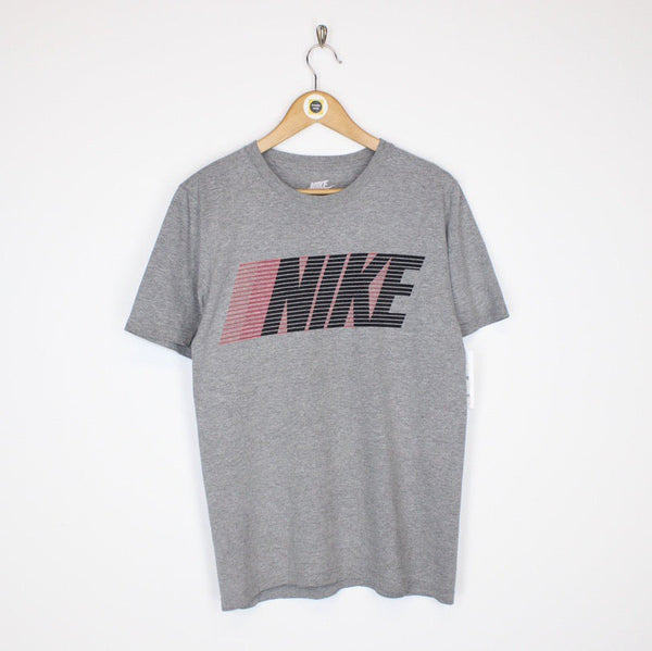 Vintage Nike T-Shirt Small