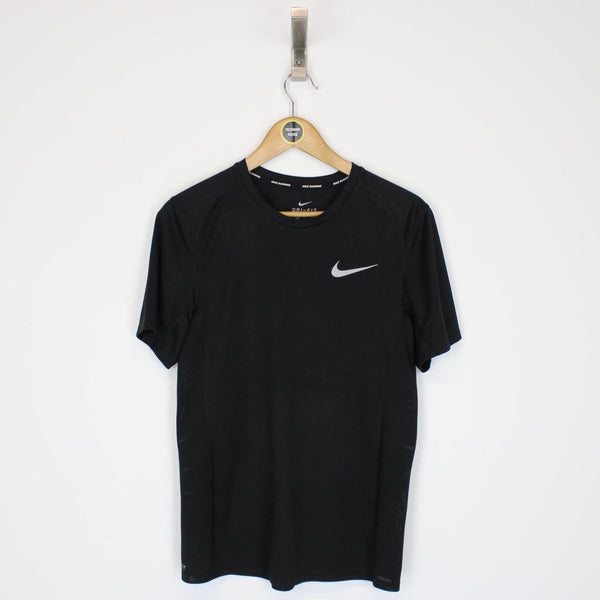 Nike T-Shirt Small