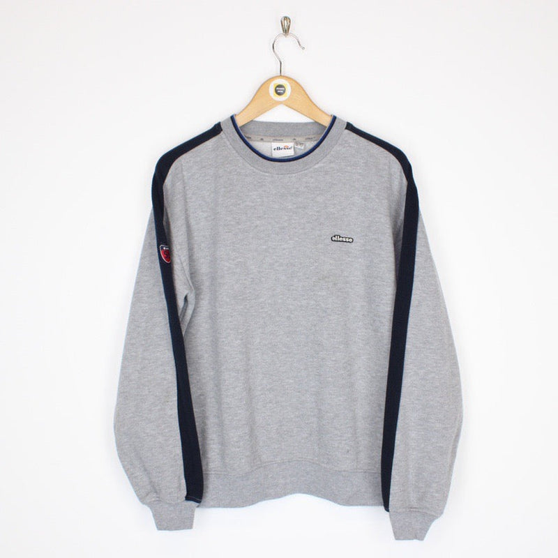 Vintage Ellesse Sweatshirt Small