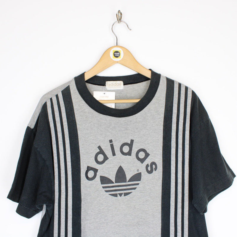 Vintage 90â€™s Adidas T-Shirt Large