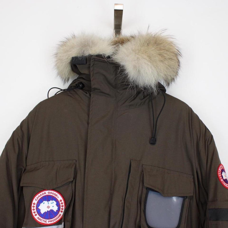 Canada Goose Snow Mantra Parka Down Coat Large