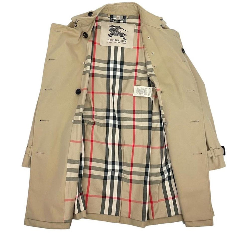 Burberry Trench Coat Medium