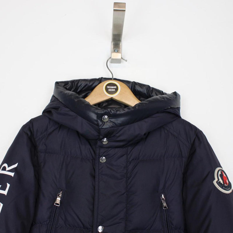 Moncler Nil Navy Blue and White Full Zip Waterproof Down Puffer Jacket