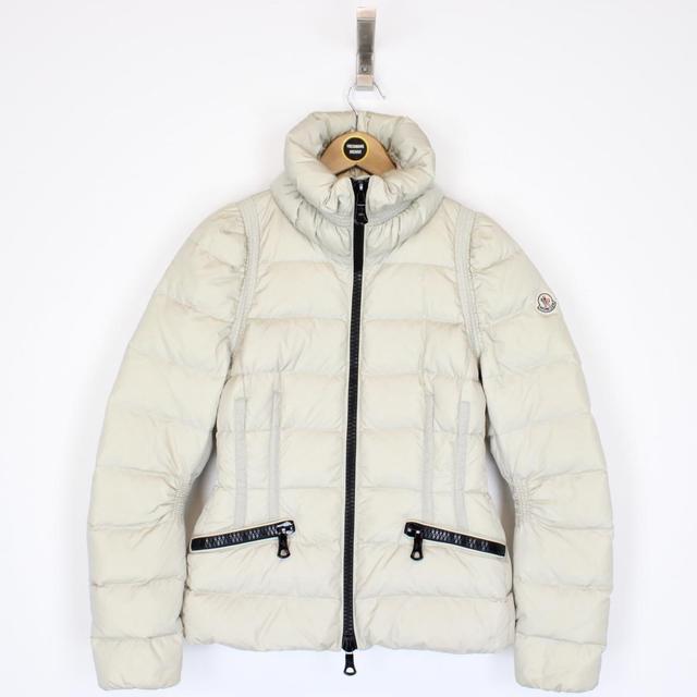 Moncler Pensee Giubbotto Beige Full Zip Down Puffer Jacket