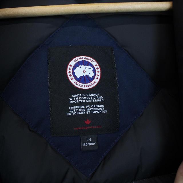 Canada Goose Navy Blue Chilliwack Bomber Down Jacket with Fur Trim