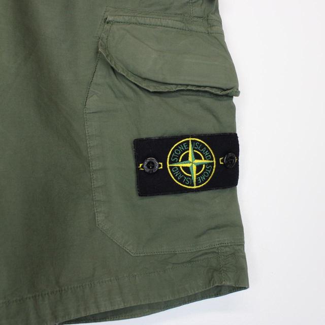 Stone Island SS 2020 Green Bermuda Cotton Cargo Shorts