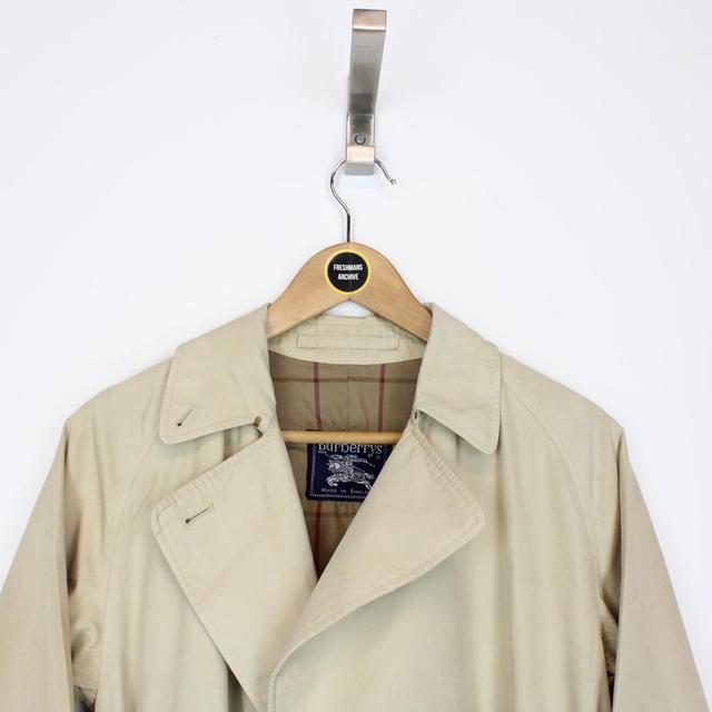 Vintage 90s Burberry Beige and Khaki Green Nova Check Single Breasted Trench