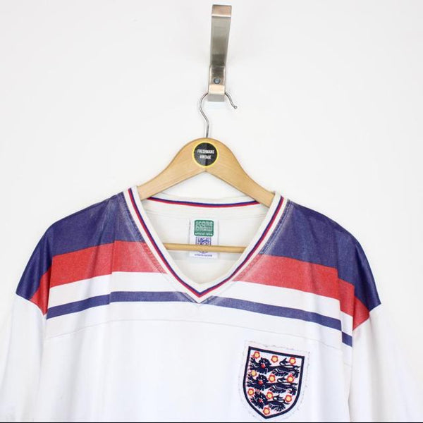 England Score Draw 1982 White Home Short Sleeve Football Shirt