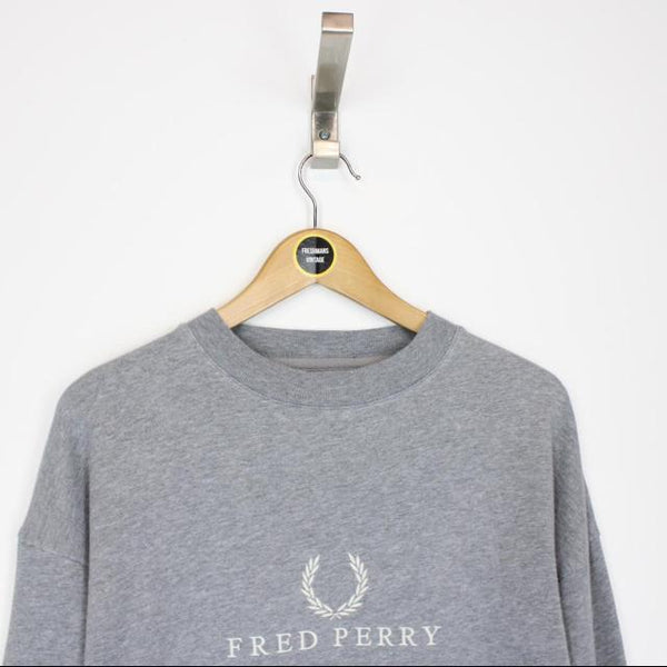 Vintage 00s Fred Perry Grey Spellout Sweatshirt Jumper