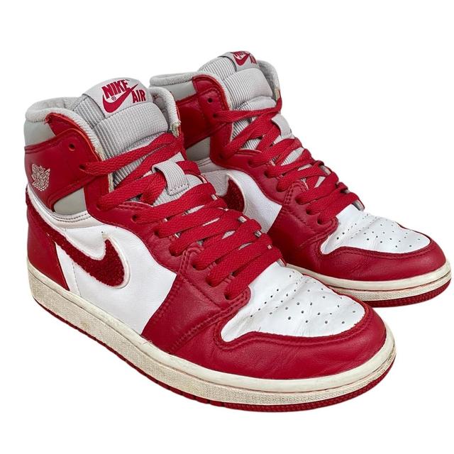 Nike Air Jordan 1 Mid 2021 Red and White Trainers