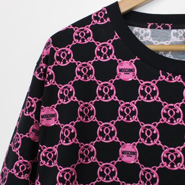 Moschino Black and Pink Short Sleeve Chain Spellout T-Shirt