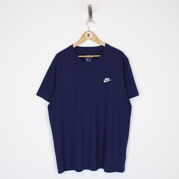 Vintage 00’s Nike Navy Blue and White Short Sleeve Spellout T-Shirt