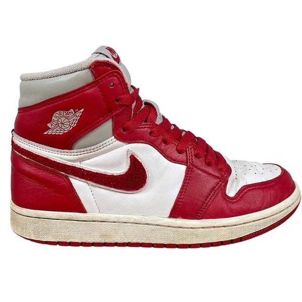 Nike Air Jordan 1 Mid 2021 Red and White Trainers