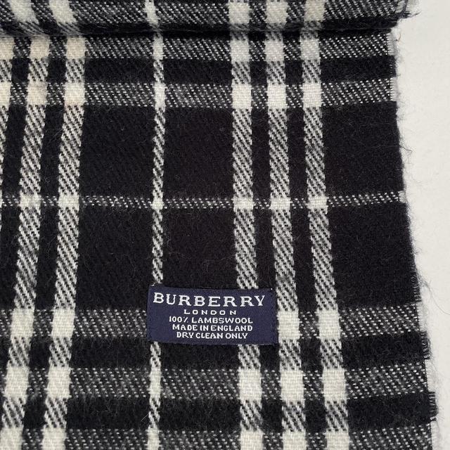 Vintage 90s Burberry Black Nova Check Lambswool Scarf