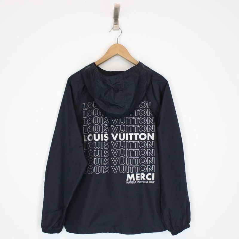 Cette veste Louis Vuitton va vous étonner grâce à ses détails en